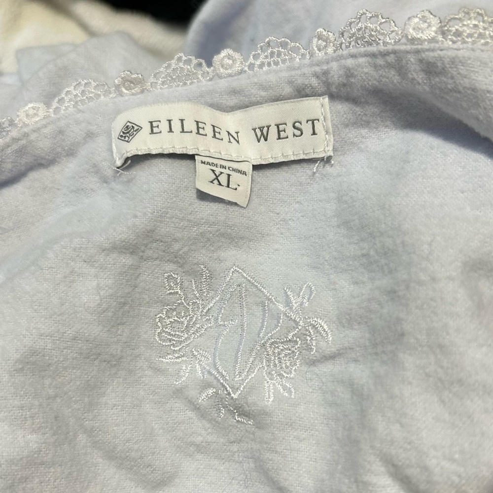 Eileen West Fairy Tale Cotton Flannel Nightgown Blue Size XL Embroidered Cottage - Picture 10 of 13